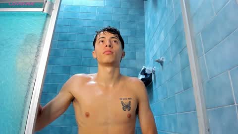 Snapshot of alessandro_dybala chatting on 12-27-24, 02:43 Alessandro Dybala online show from 12-27-24, 02:43