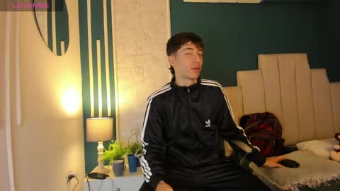 Snapshot of alessandro_dybala chatting on 02-08-25, 11:55 Alessandro Dybala online show from 02-08-25, 11:55