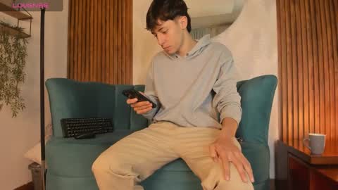 Snapshot of alessandro_dybala chatting on 02-09-25, 11:47 Alessandro Dybala online show from 02-09-25, 11:47