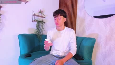 Snapshot of alessandro_dybala chatting on 09-24-25, 11:46 Alessandro Dybala online show from 09-24-25, 11:46