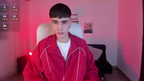 Alessandro . online show from 09-15-25, 08:42