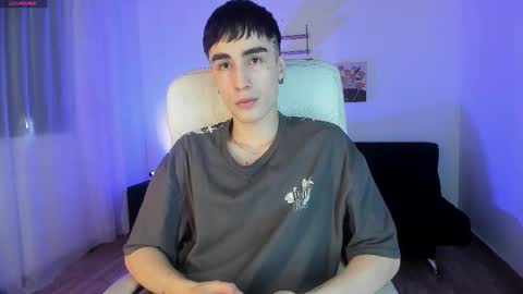 Alessandro . online show from 09-20-25, 06:31