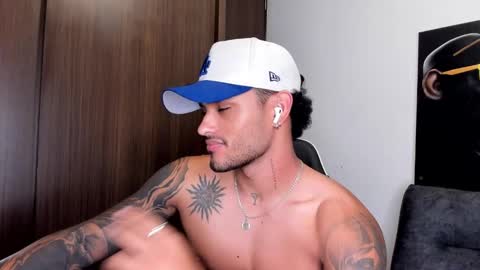 Alessandro Vanni online show from 03-12-25, 06:18