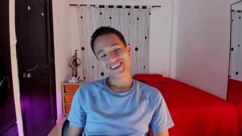 Snapshot of alessandro_wizard chatting on 02-26-25, 01:53 Alessandro online show from 02-26-25, 01:53