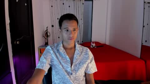 Snapshot of alessandro_wizard chatting on 02-26-25, 08:11 Alessandro online show from 02-26-25, 08:11