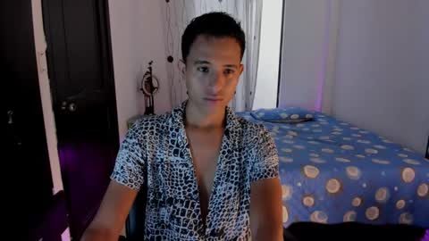 Snapshot of alessandro_wizard chatting on 03-01-25, 03:49 Alessandro online show from 03-01-25, 03:49