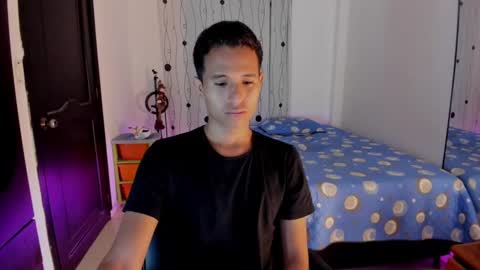 Snapshot of alessandro_wizard chatting on 03-09-25, 11:56 Alessandro online show from 03-09-25, 11:56