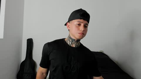 Alessandro online show from 05-02-26, 12:04