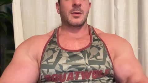 Alessandrobuilder online show from 09-10-25, 09:04