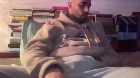 alessandromori91 online show from 04-05-26, 09:01