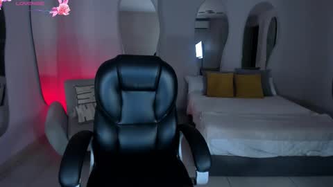 ALESSA ROMERO  online show from 01-08-26, 07:49