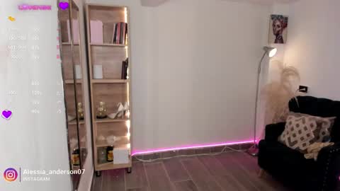 Yy  online show from 11-22-25, 12:20