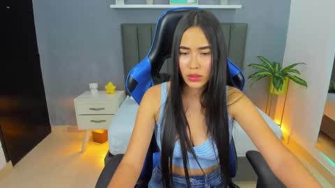 A L E S S I A online show from 02-03-25, 07:21