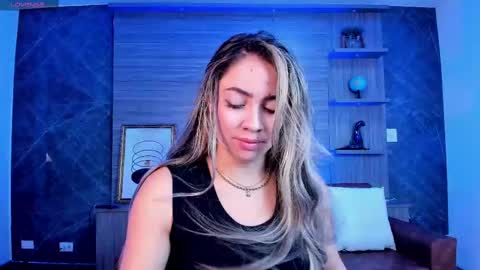 Alessia  Everyday From 0530 to 1430 Col Time online show from 09-18-25, 11:45
