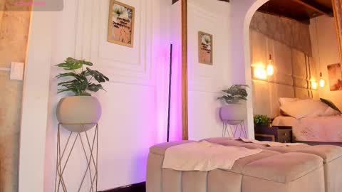 Alessia online show from 02-17-25, 06:42