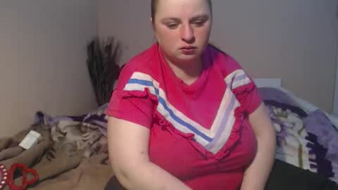 Snapshot of alessianeyl chatting on 03-28-26, 04:23 Alessia online show from 03-28-26, 04:23
