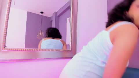 alessiia__ online show from 11-28-25, 03:09