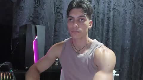 Snapshot of alessio_vale chatting on 04-01-26, 12:22 alessio Vale online show from 04-01-26, 12:22