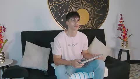 Alessio online show from 11-13-25, 12:04