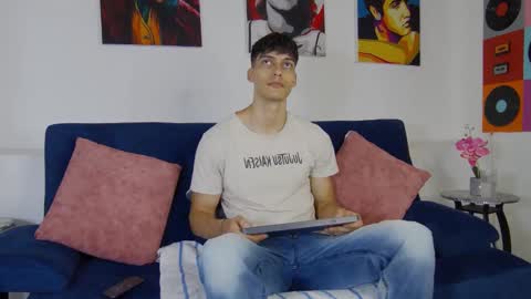 Alessio online show from 11-20-25, 12:16