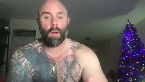 Snapshot of alesterwhite chatting on 12-02-25, 02:28 alesterwhite online show from 12-02-25, 02:28