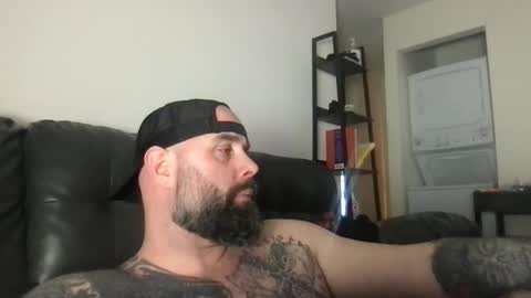 Snapshot of alesterwhite chatting on 03-07-26, 06:27 alesterwhite online show from 03-07-26, 06:27