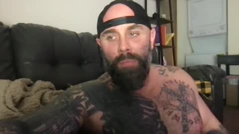 Snapshot of alesterwhite chatting on 03-15-26, 10:16 alesterwhite online show from 03-15-26, 10:16