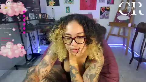 Snapshot of alesyahampton chatting on 06-25-26, 05:12 Crespa Ruidosa online show from 06-25-26, 05:12