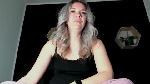 alesys69 online show from 05-10-26, 09:42