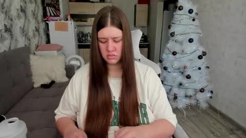 Aletta Oushen online show from 01-14-26, 08:53