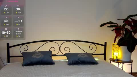 Emi online show from 09-15-25, 08:09