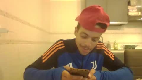 Snapshot of alex341672 chatting on 11-08-25, 10:19 alex341672 online show from 11-08-25, 10:19