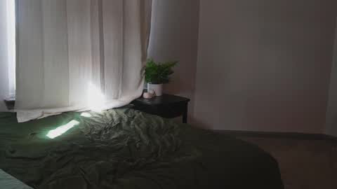 alex  online show from 01-27-25, 07:46