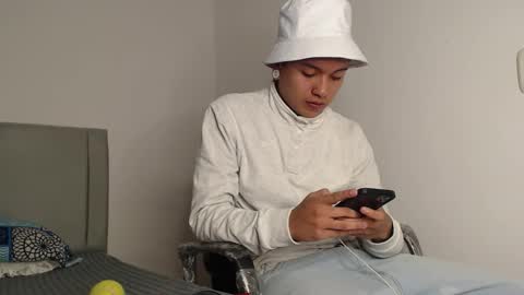 Owen online show from 03-13-26, 04:08