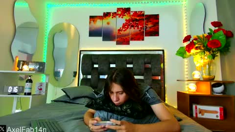 sneider online show from 02-11-25, 06:22