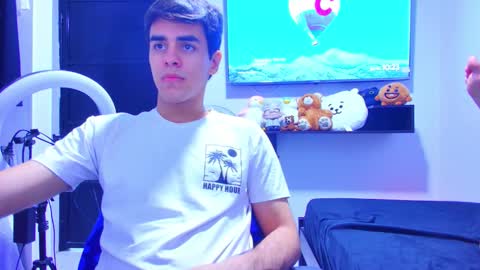 sneider online show from 12-14-25, 03:23