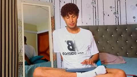 Snapshot of alex_bloom_ chatting on 06-05-26, 07:30 Alexander online show from 06-05-26, 07:30