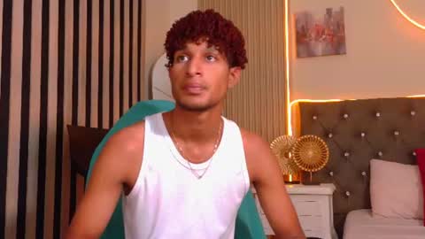 Snapshot of alex_bloom_ chatting on 07-29-26, 07:23 Alexander online show from 07-29-26, 07:23