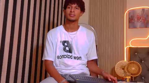 Snapshot of alex_bloom_ chatting on 07-30-26, 07:46 Alexander online show from 07-30-26, 07:46
