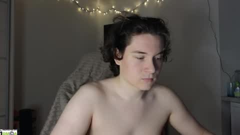 Snapshot of alex_candy_pump chatting on 09-29-25, 12:43 FAVORITE online show from 09-29-25, 12:43