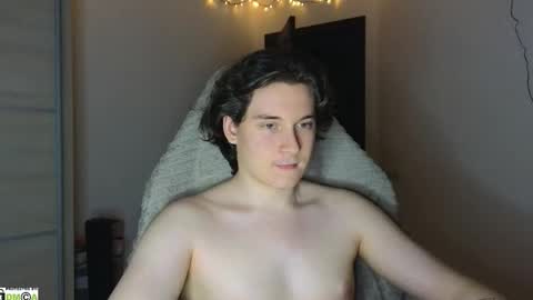 Snapshot of alex_candy_pump chatting on 10-02-25, 09:11 FAVORITE online show from 10-02-25, 09:11