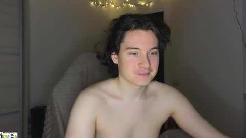 Snapshot of alex_candy_pump chatting on 10-28-25, 11:58 FAVORITE online show from 10-28-25, 11:58