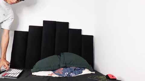 alex_mark_ online show from 10-08-25, 05:43