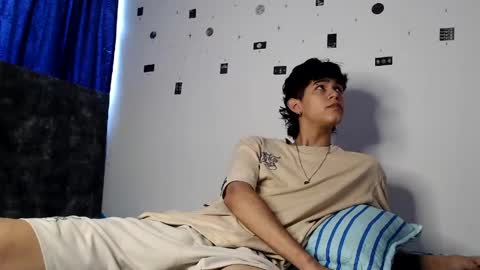 alex_mark_ online show from 05-06-26, 06:13