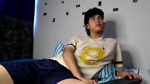 alex_mark_ online show from 05-07-26, 05:18