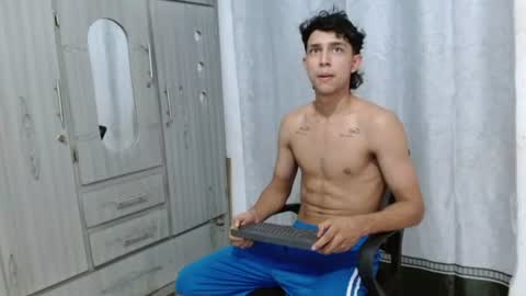 alex online show from 06-30-26, 12:33