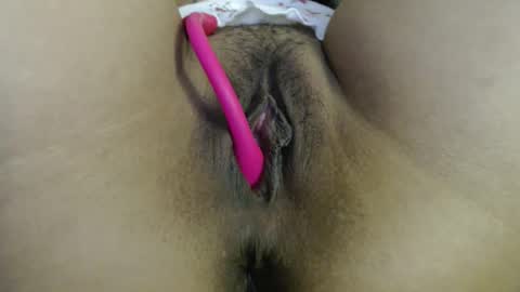 Snapshot of alex_nicha chatting on 04-21-26, 04:12 Nicha online show from 04-21-26, 04:12