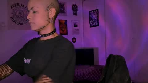 Alex online show from 05-06-26, 11:54