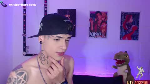    online show from 03-08-25, 05:49