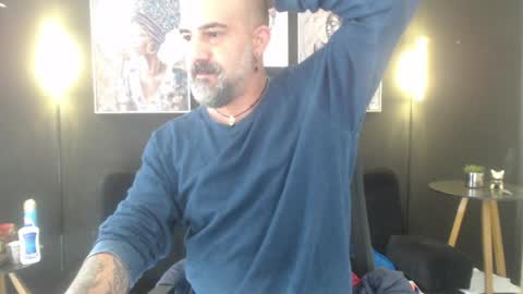 Alex Saints online show from 04-09-26, 01:49